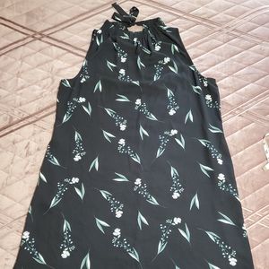 Apt. 9 XL sleeveless dress with pockets!